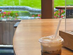 -星巴克(北京西大望路温特莱店)