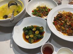 -徽镇小厨·经典徽菜(十里河店)