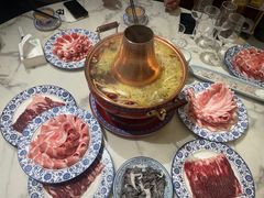 -一只羊·铜锅涮羊肉烧烤