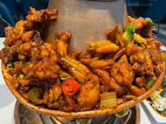 -巴四老城区炭火蛙锅(京通店)