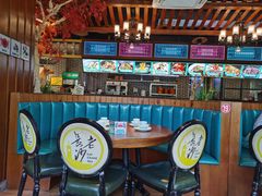 大堂-老长沙湘菜馆(凤凰路店)