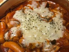 锅炒芝士年糕-富乐满韩国正宗炸鸡韩国料理(虹泉路店)