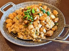 -曼听小寨海鲜烧烤·大连辣炒大王(盖州街店)