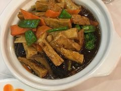 时蔬豆腐煲-九花山烤鸭店