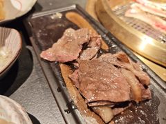 -铭牛烧肉·和牛海鲜自助(高新月牙湖店)