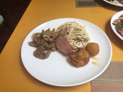 -上海西藏大厦万怡自助餐厅(徐汇店)
