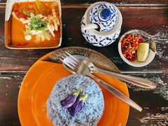 -Pad Thai Kratong Thong by ama