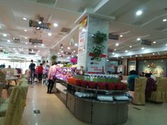 -春华海鲜城(广场西苑店)