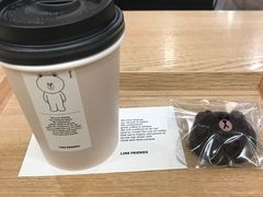-LINE FRIENDS Garosu-gil Flagship Store