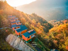 -燕子河大峡谷天坑仙境