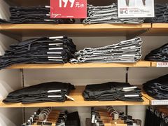 -优衣库(广州天河领展广场店)