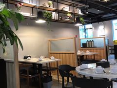 大堂-黄弟大排档·湖南菜·小龙虾·小海鲜(凯旋北路店)