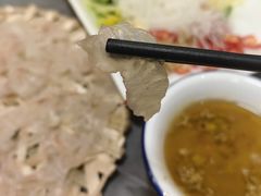 -官塘陈记鱼生·潮汕砂锅粥·牛肉火锅(潮枫路总店)