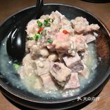 探店：黄晓猫剁椒大鱼头[调皮]