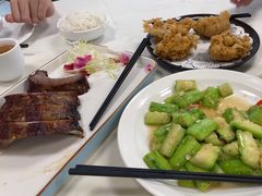 -品香菜馆(旗峰路中侨大厦店)