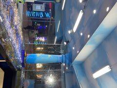 -亚龙湾亚泰商业街