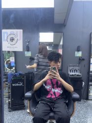 -藤野造型专业烫染接发