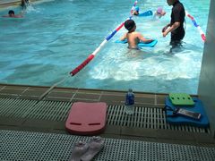 -虹桥河滨花园会所游泳馆