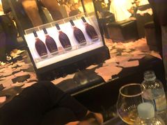 -Club Queen皇后酒吧