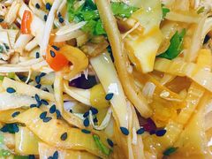 -蜗牛小馆醉乡民谣云南菜(惠新西里店)