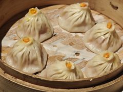 蟹粉小笼包-绿波廊(豫园店)