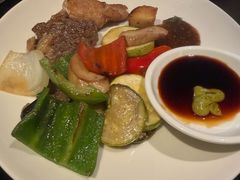 -唐拉雅秀酒店-西锦汇空中BBQ·思创餐厅