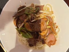 -恰餐厅及酒吧 CHAR Bar & Grill (北京丽都皇冠假日店)