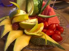 -临界音乐酒馆·小龙虾·江湖菜(华熙LIVE·鱼洞店)