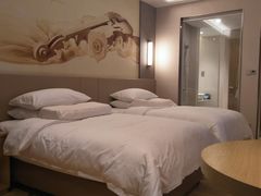 -维也纳国际酒店·江苏苏州火车站北广场店