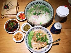 老长沙手工土猪肉粉-三两粉(深圳龙华上塘店)