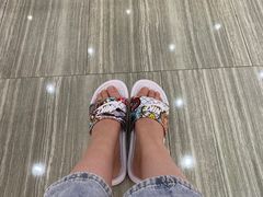 -首创奥特莱斯(西安店)