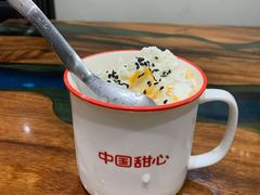 冰淇淋打蛋-堂屋糖水店(愚园店)