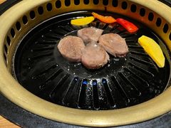 -炼火烤肉店