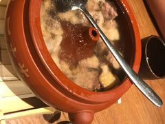 -云海肴·汽锅鸡·云南菜(天山百盛优客店)