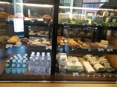 面包甜点陈列柜-星巴克(天津佛罗伦萨小镇店)