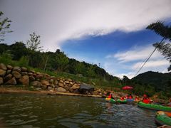 -虎啸峡漂流
