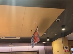 -海底捞火锅(宝龙广场夜宵主题店)