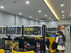 -杰拉电竞·网咖(杭州钱塘区龙湖金沙天街店)