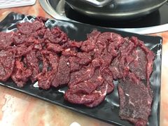 -壮雄牛屠牛肉店(两英店)