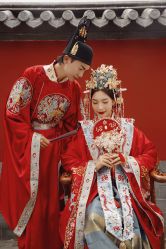 -芭莎视觉婚纱摄影(花溪店)