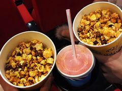 -武汉华夏国际影城(鲁广店)