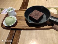 -必胜客(WOW中心城店)
