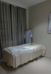 -百秀名媛纹绣美学护肤中心