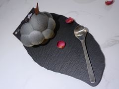 小鸡蹲蘑菇-茶是一枝花泡茶店