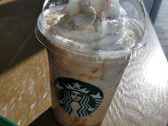 流光溢彩新年拿铁-星巴克臻选(威海威高广场店)