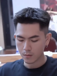 -尤司男士国潮理发馆