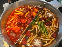 -湊湊火锅·茶憩(新中关购物中心店)