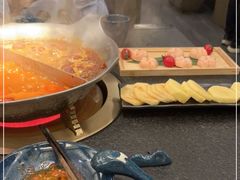 -湊湊火锅·茶憩(打浦桥日月光店)