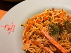 日式炒面-Lia Cafe Bar Restaurant松山咖啡屋