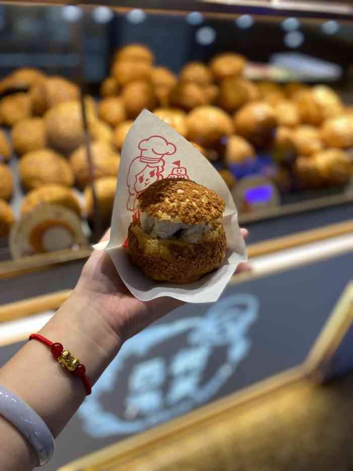 西树泡芙(南京e23店)-"好吃.最喜欢吃他家香草的.夏天喜欢吃冰淇.